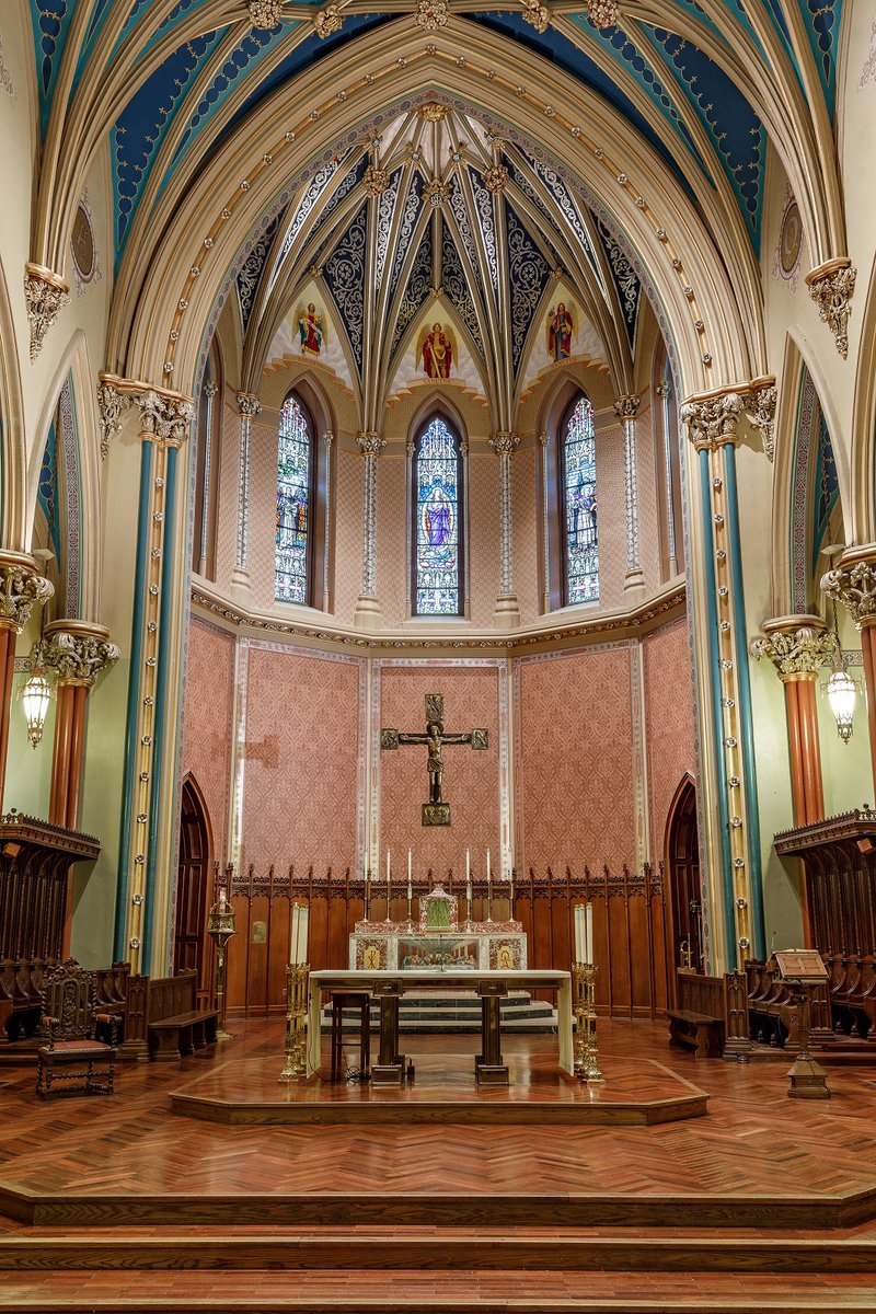 CLA_1976_'s tweet photo. We always strive to produce the most authentically beautiful designs we can, inspired by liturgical symbols and colors. This church, replete with Catholic symbolism and artwork, was no exception.
#LiturgicalArt #ChurchDesign #ChurchBeautification #SacredSpaces #SacredSymbols https://t.co/MOeaBTmm8v