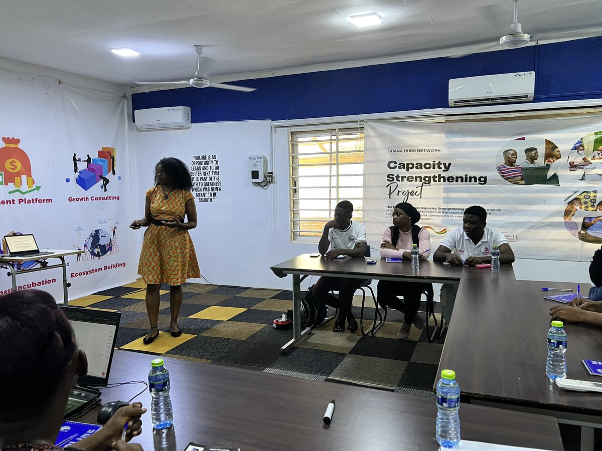 GhHubsNetwork's tweet photo. We are in Tamale!
GHN Capacity Strengthening Project In-person training session is on going at @HopinAcademy
#hubmanagers #csp2023 #training #hubs https://t.co/JAycn2IdQ4