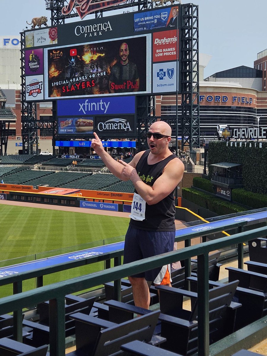 Sweet Phil tweet media