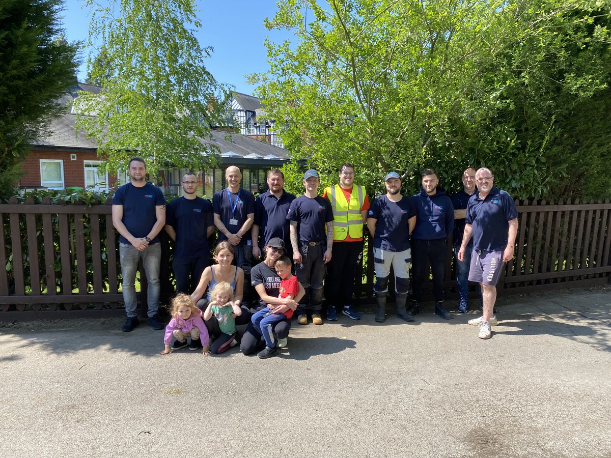 davidlewisorg's tweet photo. Thank you to @CheckmateFire for volunteering your incredible team to start painting our fence panels 🌞 your contributions make such a difference to our beautiful site in Great Warford. https://t.co/7c2LGbbAhp