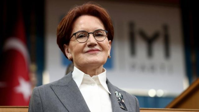 🔥🔥 #SonDakika 

Meral Akşener: 'CHP'nin görevlendirmeyi aldığı bakanlıklarda kimi belirleyecekleri onların kararı.

Sn. Kılıçdaroğlu İçişleri Bakanlığı için Ümit Özdağ'ı uygun gördü ise ben saygı duyarım.'