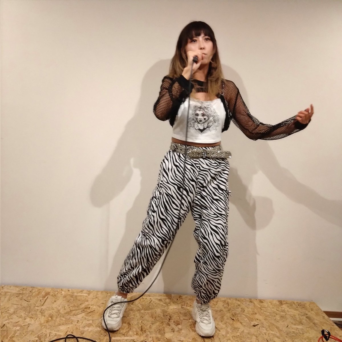 naccan0909's tweet image. メッセージ性が強いなぴこのライブ🥁
#なぴこ #がるふぇす