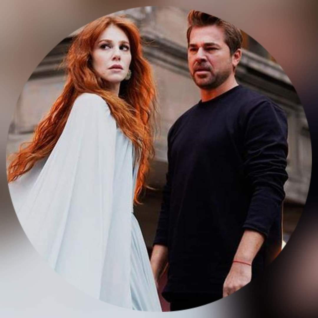 a3_encarnacion's tweet photo. Hola chicas llego el Miércoles y eso que senifica que tenemos un compromiso con nuestra Reina Turca Elcin mi muñequita  bonita  así que a darle al dedito ok gracias❤️❤️#ElcinZangu #EnginAltanDuezyatan #Copada #TamPer https://t.co/79fttPQHqr