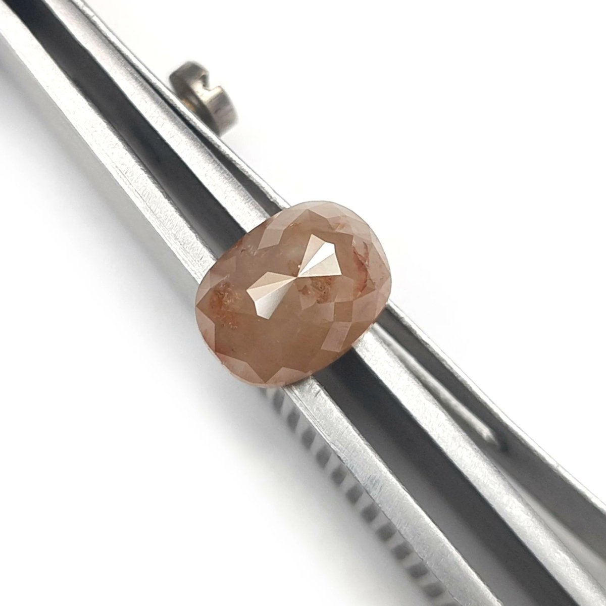 AvellinnoJewels's tweet image. 2.25 Carat Loose Oval Shape Rustic Diamond For Handmade Pendant Making 💎💎

#ovalshapediamond #rusticdiamond #loosediamond #naturaldiamond #facetedcutdiamond #looseovaldiamond #ovalrosecut #fancycolordiamond #browncolordiamond #diamondstone #polisheddiamond #rosecutdiamond