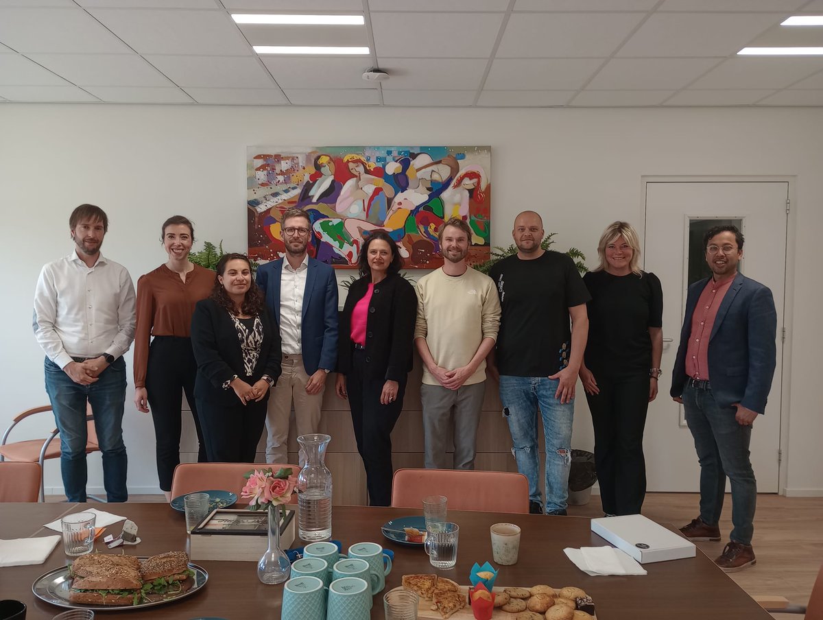 Fijne kennismaking met @NLRapporteur Conny Rijken in de Veilige Veste, samen met <a href="/spine_ngo/">Spine</a> gesproken over de speerpunten voor de komende periode.