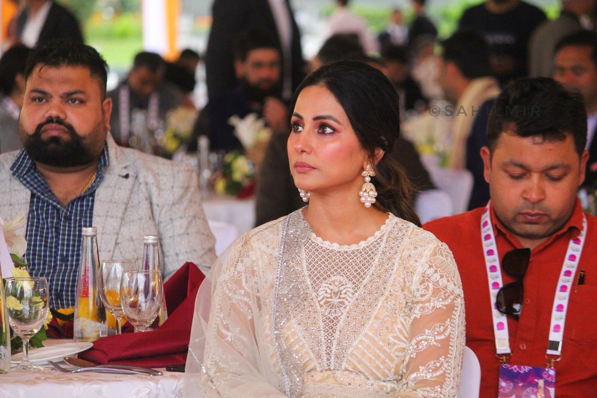 Inpictures : Actress Hina Khan attended for lunch which was hosted by Mayor of Srinagar on #G20 3rd Tourism working group meeting in Srinagar on Wednesday.