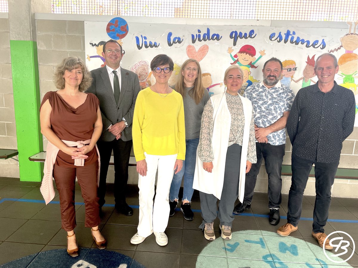 cbadalones's tweet photo. ❗️Experts en FP de tot l’Estat visiten el Badalonès per conèixer més de prop el seu model d’èxit!
✚ INFO 👇🏼
https://t.co/OoDkLjnbqC
#Badalona #FP #FDual #Maresme #ciclesformatius #ciclosformativos #learningbydoing @sepiegob #nationalvetteam #femescola #desde1895 https://t.co/Dgz8ZQ0bVs