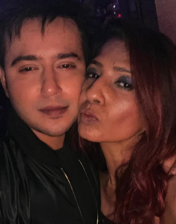 UrbanAsian's tweet photo. Hansa Singh opens up on her good friend Aditya Singh Rajput’s demise @haanssa #AdityaSinghRajput #HansaSingh https://t.co/7NuIy007LM https://t.co/AKHyqIWkL2