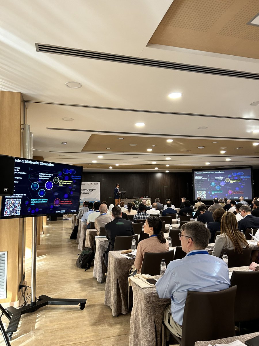 ppeppd2023's tweet photo. Now, YOUNG RESEARCHER AWARD LECTURE, Prediction of Thermophysical Properties of Hydrogen Systems with Molecular Simulations by Otto Moultos from @tudelft at #ppeppd2023 @ppeppd2023 #conference #Conferencia https://t.co/rUAyPjz4J6
