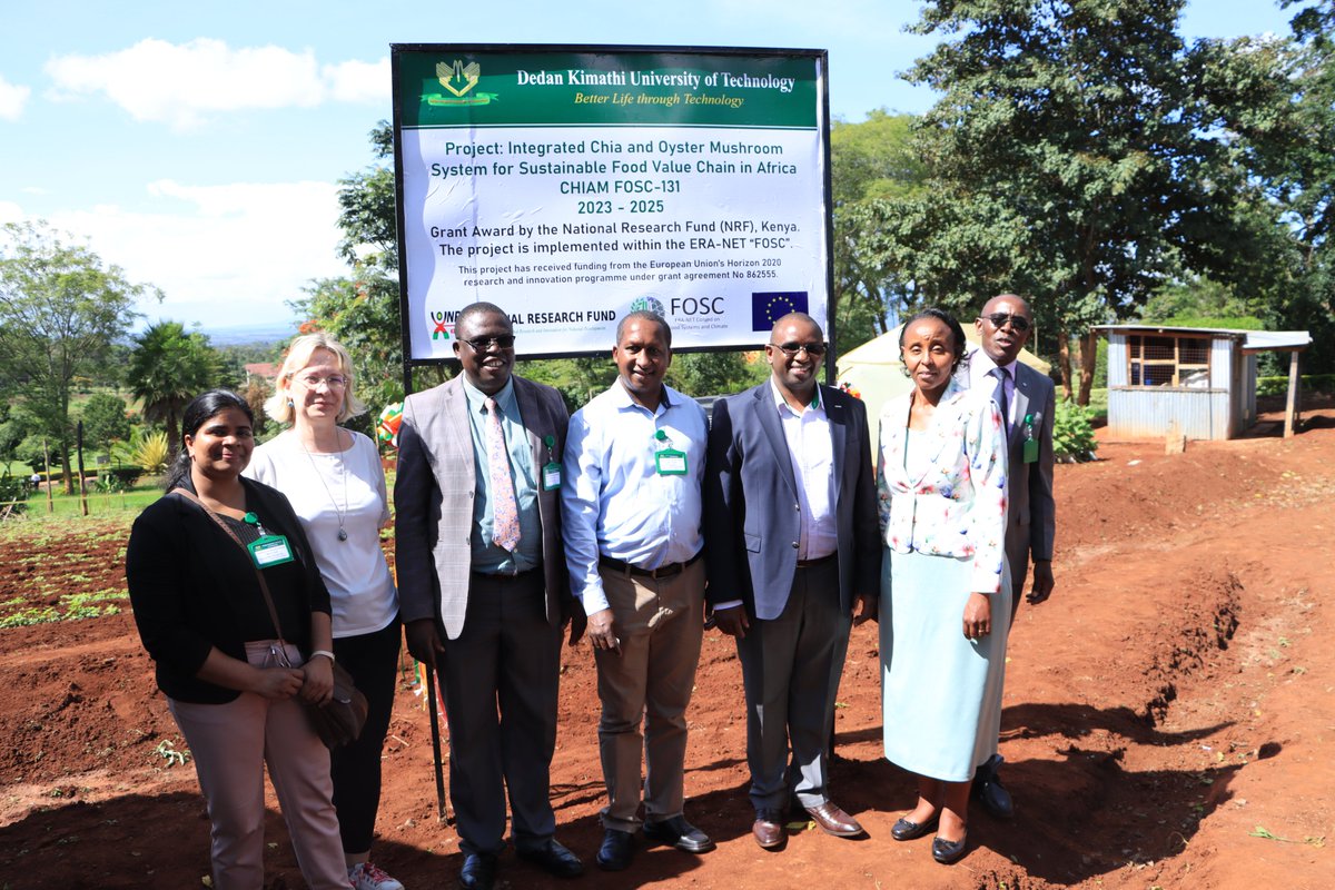 ChiamFosc's tweet photo. 12th of May, @ChiamFosc had its official project launching workshop at @DeKUTkenya. The event attracted large stakeholder and media interest - with showcasing also the recently built mushroom growing house! #chia #oystermushroom #climatesmart https://t.co/P39dM2uPut
