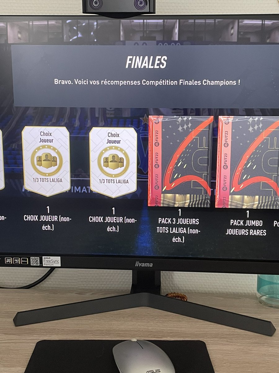 live a 13h30 sur Twitch,récompense fut champ rivals et cup liga rejoignez-moi sur twitch.tv/wse_elmarseill… ahouuuu🐺🐺🐺🐺