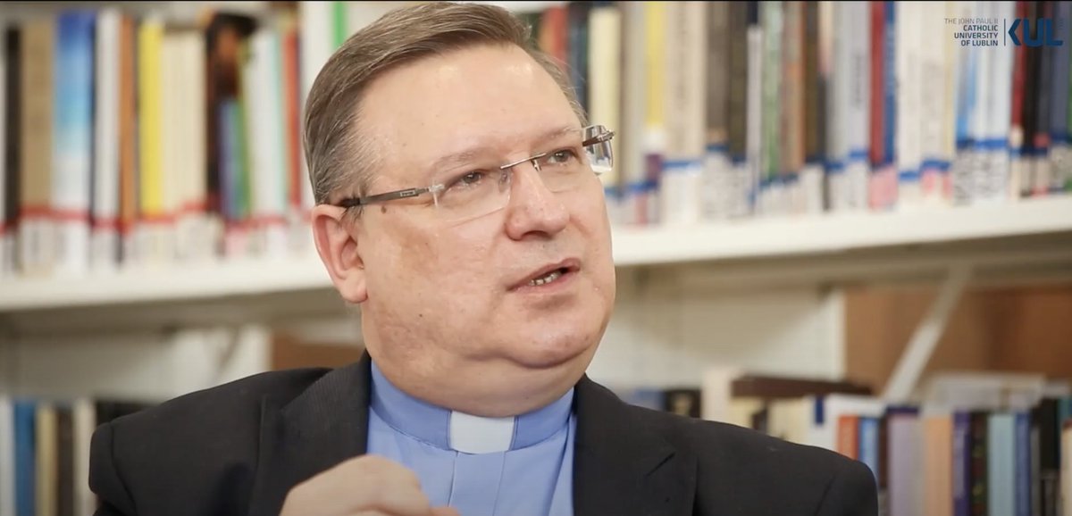 HeschelKULpl's tweet photo. What are #Targums and what influence ancient Jewish traditions had on Christian writers - tells in #HelloScience Rev. Prof. Miroslaw Wróbel, Rector's representative for the Catholic-Jewish Relations and Scientific Research in the Holy Land @KUL_Lublin.
👉https://t.co/d9CmMeYXdg https://t.co/RqoL4YLmS3