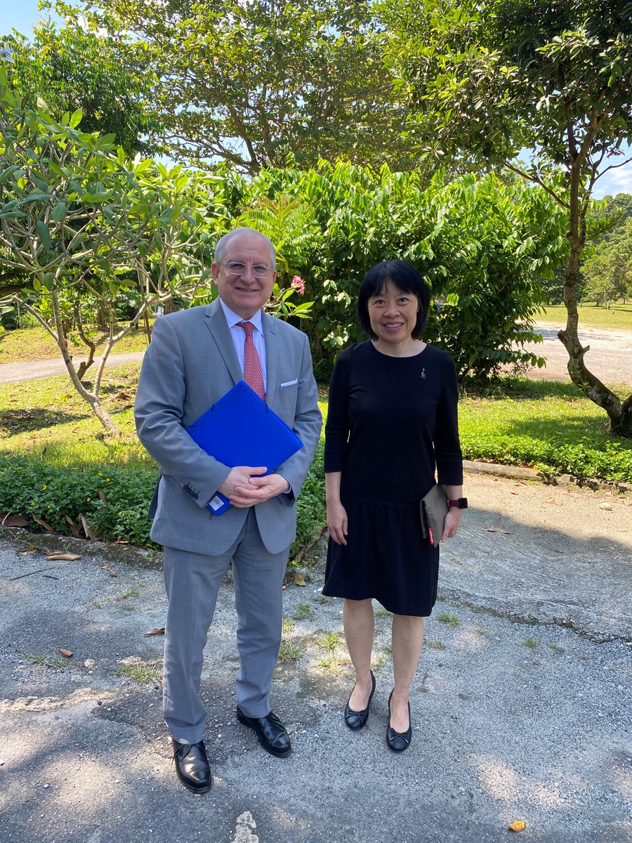 MTCR_Chair's tweet image. The #MTCR Chair and a delegation paid a visit to #Singapore  🇸🇬 on 22 May. A valuable opportunity to exchange on the relevance of transit and trans-shipment hubs regarding global efforts in #missile #nonproliferation.