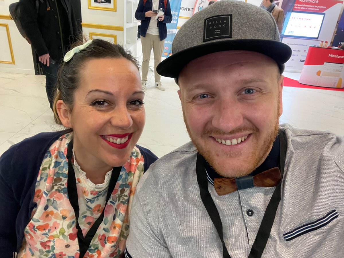 Gis's tweet photo. La communauté SEO est en place #bwseo.
Ça va envoyer fort aujour’dhui. @GoogleFR, vous n’êtes pas près, on va retourner l’algo https://t.co/eaTrp9bOiL