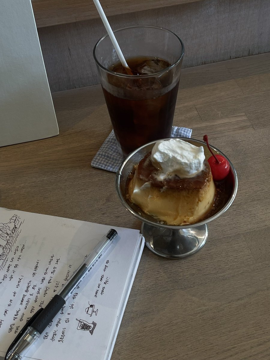 _aamado_'s tweet photo. 커피와 푸딩에 미친 사람의 
도쿄 여행 타래☕️ https://t.co/xSSTgMh2sk