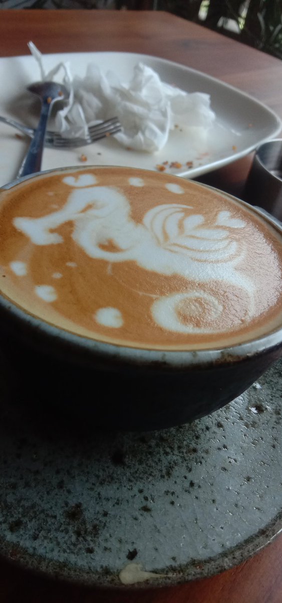 herryyoi's tweet photo. Jgn lupa ngopi.. https://t.co/TrKOSSVLMc