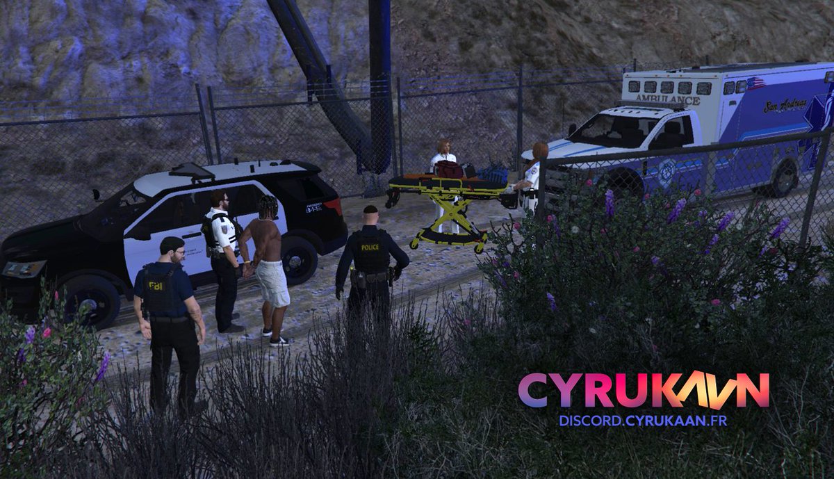 La criminalité ne cesse d'augmenter sur l'île.
L'Etat de San Andréas recrute donc massivement des officiers de Police (LSPD) pour rétablir la sécurité et recherche du personnel médical pour l'Hôpital Pillbox (EMS).

Venez candidater !
#GTARP / discord.cyrukaan.fr