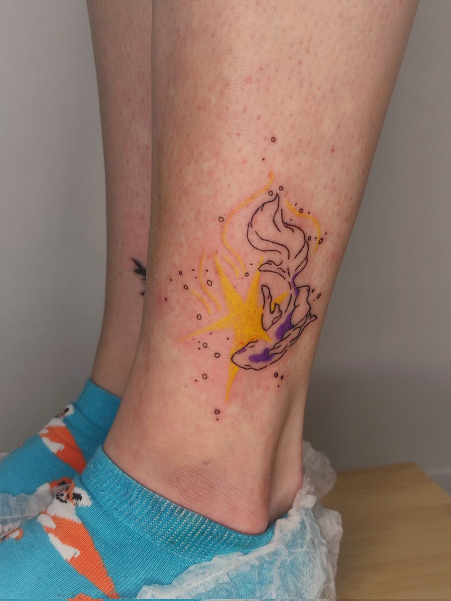 tattoosaur's tweet photo. Такая красота у нас вчера получилась💜😭🌟
. 
. 
🌟для записи и по всем вопросам можно обращаться в дм или инст ( https://t.co/T22t9PdFu0 ) 
. 
. 
#тату #татумастер #татуэскизыназаказ #ижевск #татуижевск #tattoo #tattooart #tattooartist #izhevsk #tattooizhevsk https://t.co/2jUadGNONZ