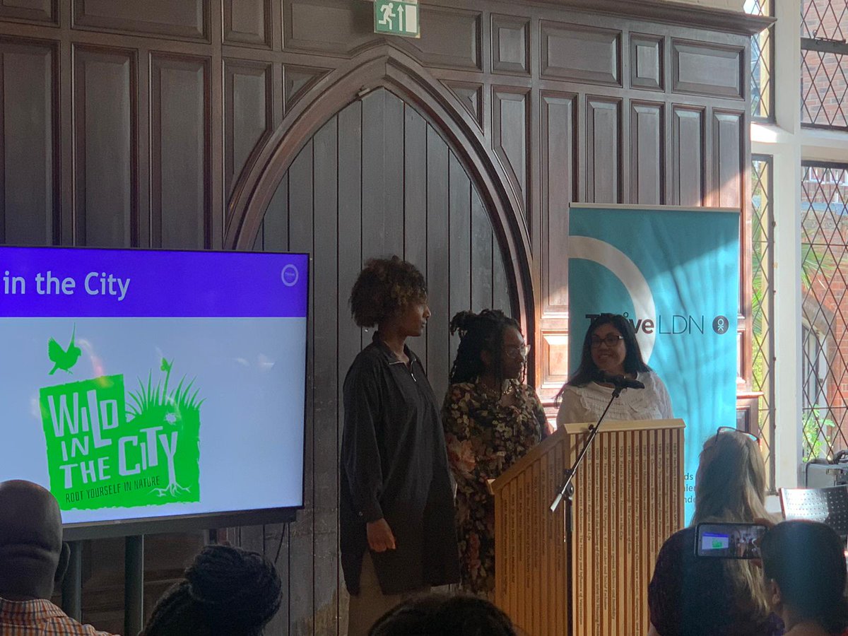 ThriveLDN's tweet photo. A heartfelt thank you to everyone who joined us yesterday evening to reflect upon #RightToThrive, who shared their stories, ambitions for the future and - most importantly - are trailblazing this approach to public mental health for those who need it most across London. 💙
🧵👇 https://t.co/0XzxWE9Usu