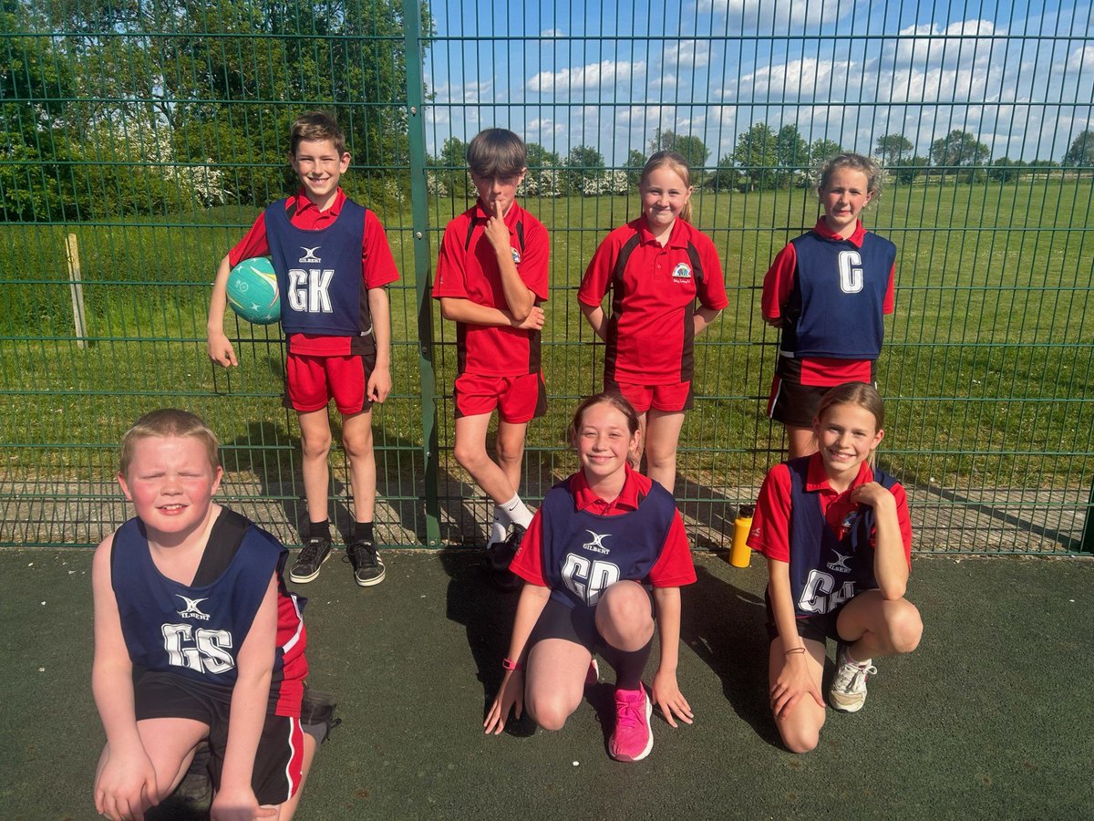 Congratulations to our Year 5/6 netball team who came fourth overall in the netball finals.  Great display of sportsmanship.