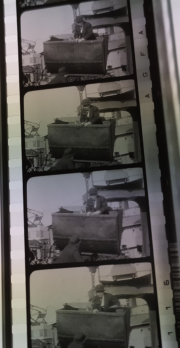 filmotecacat's tweet photo. CINEMA'S FIRST NASTY WOMEN

Sessió de nous films provinent de @EYE_film que reivindica el paper de la dona al cinema dels orígens.

📆 24 MAI 23
🕐 20.00h
📍 Chomón
Música en directe de Mélodie Gimard
Presenta Elif Rongen-Kaynakci
Col·labora @NastySilents

https://t.co/CD5VseZ9go https://t.co/HTRtBl8xv4
