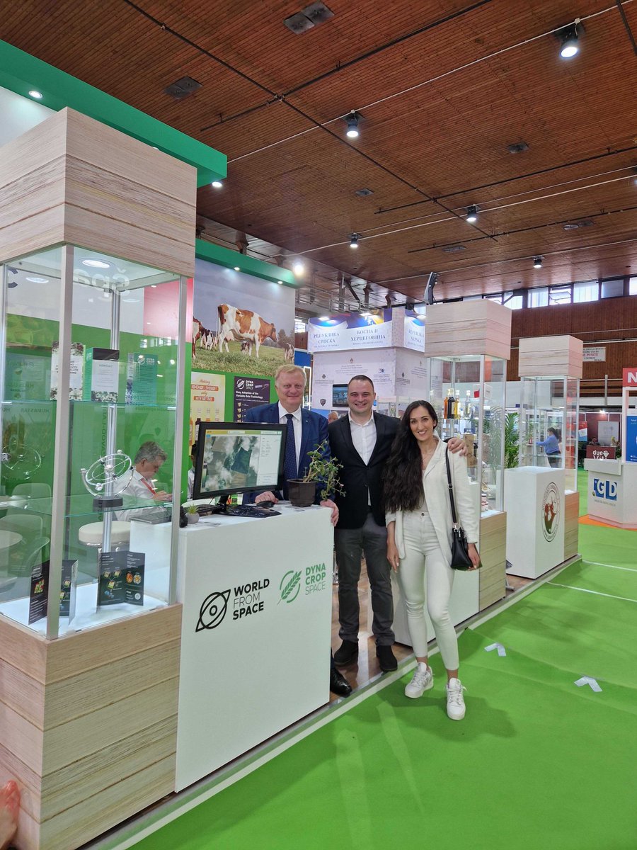 DynaCrop tweet media