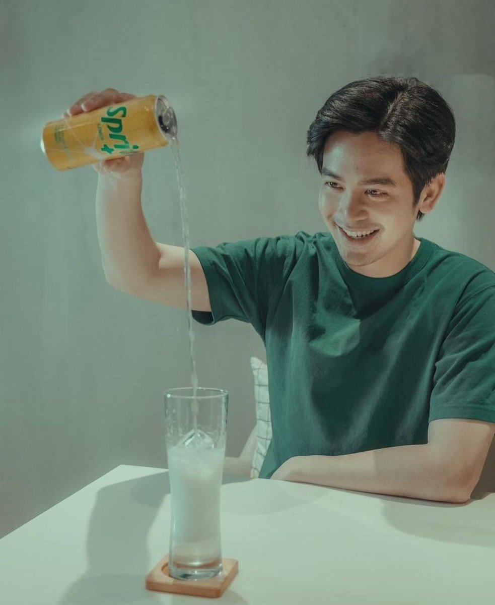 mamu_ng_mundo's tweet photo. Sprite Lemon Plus! It's your lemon soft drink like no other! Definitely a MUST try! 🍋💚
@iamjoshuagarcia @SpritePH 

#SpriteLemonPH
#SpriteLemonPlus
#KickItWithSpriteLemonPlus 

https://t.co/358BJTBrir https://t.co/VX4knqSZNm