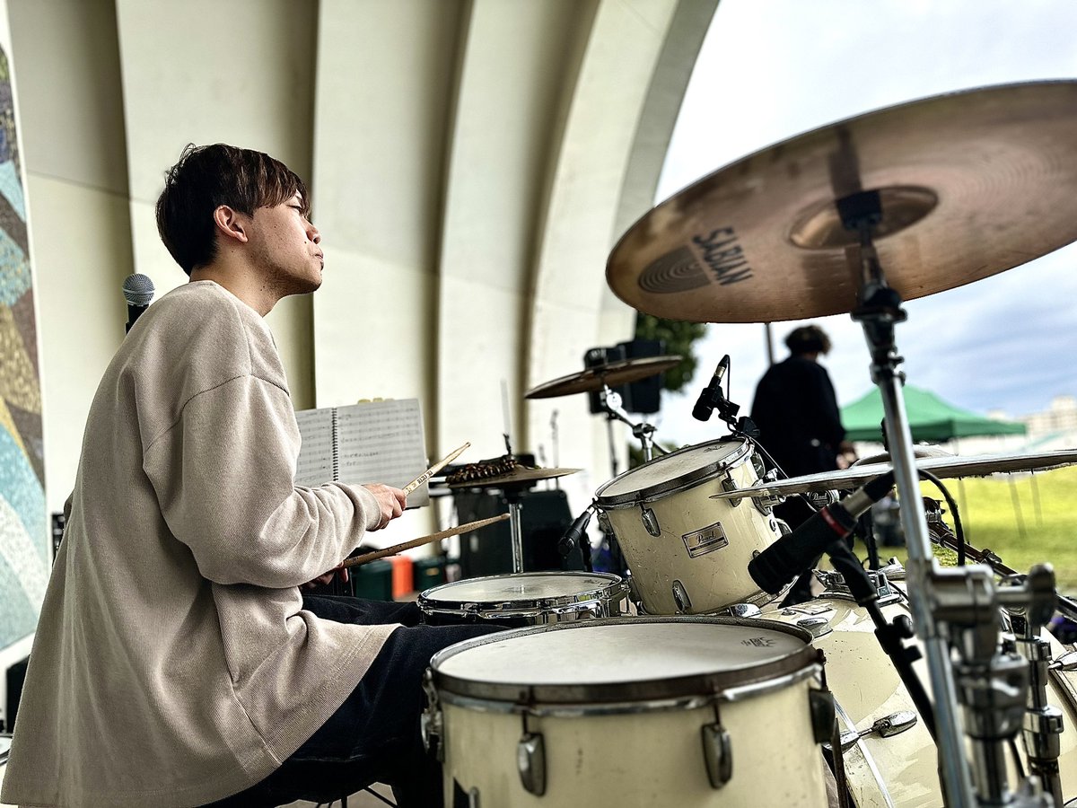 PaNrocketdrums's tweet photo. 20230513(SAT)

フック＆かまちゃんpresents
「かぼちゃ道-pumpkin street-2023」
＠横須賀　三笠公園野外ステージ

ナミオカコウタロウ(@namioka73 ) https://t.co/44yLuEBfWW