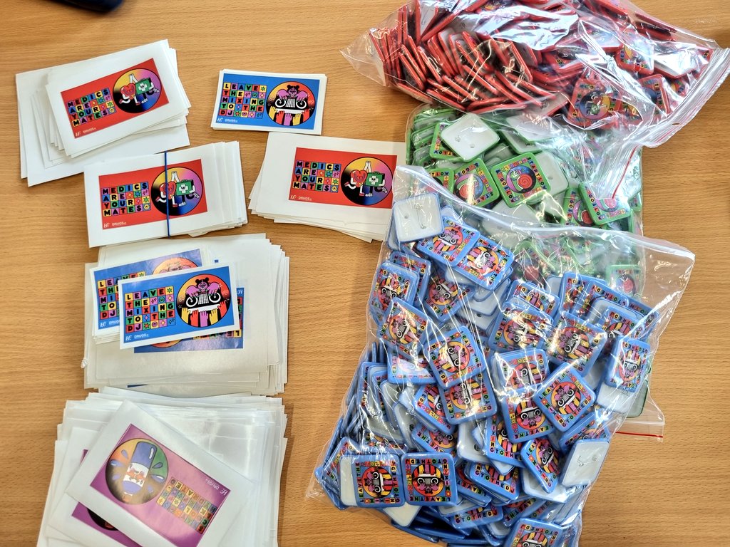 nickikilleen's tweet image. New badges and stickers for @LifeFestival  🐌

#StartLowGoSlow
#MedicsAreYourMates
#LeaveTheMixingToTheDJ