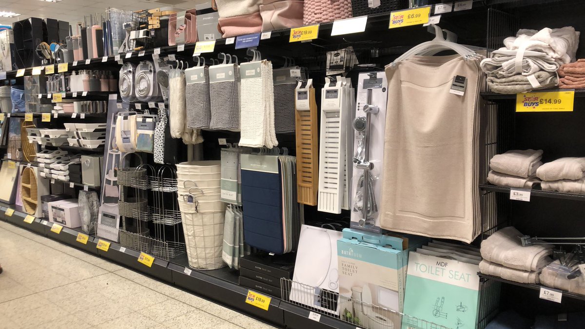 Brant74Martin's tweet photo. Re building aisles @homebargains  #Aviemore https://t.co/QWhtLtc3Ud