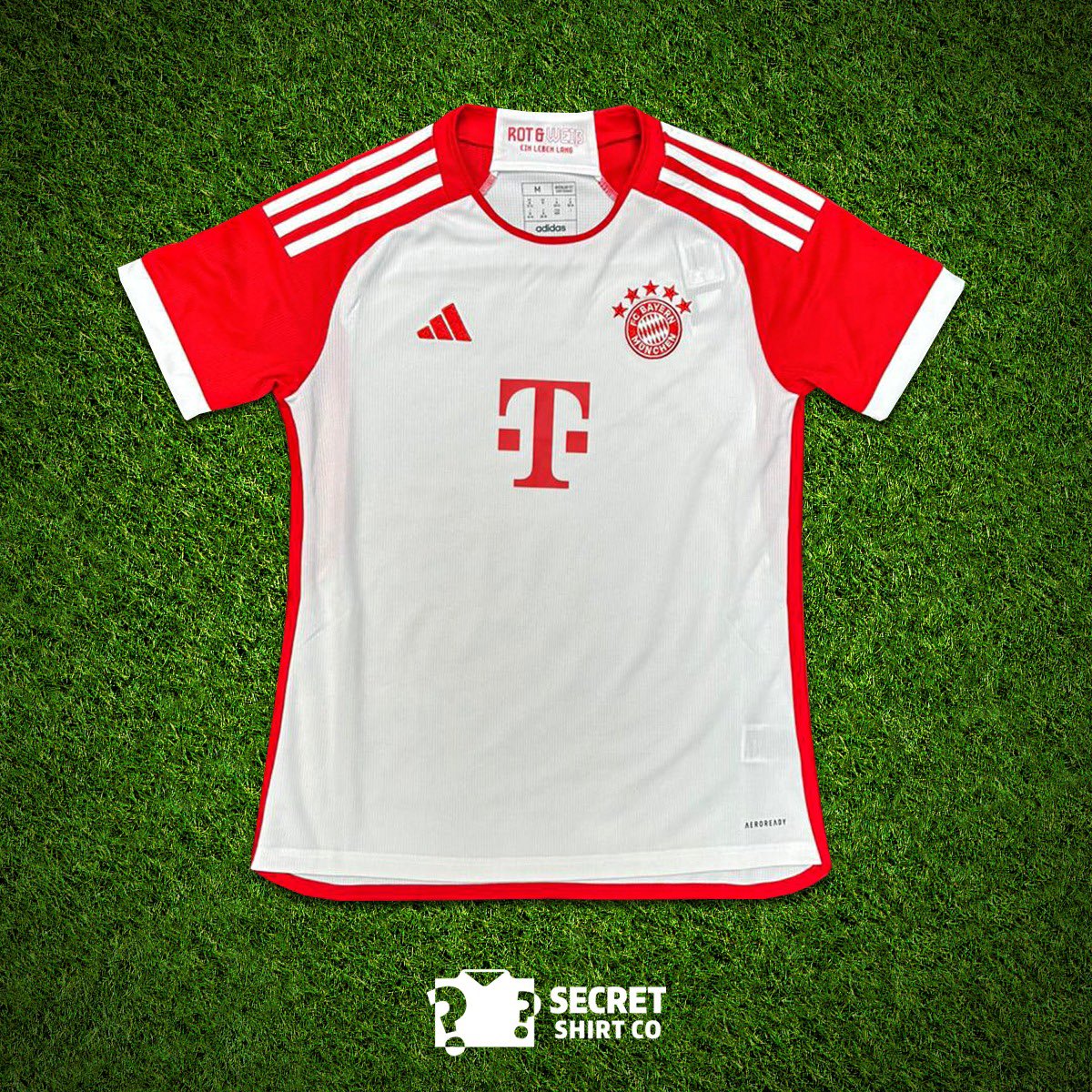 secretshirtco's tweet image. If a goal is scored in the 1st half of the Brighton vs Manchester City game tonight we’ll giveaway a SecretShirt.co box 📦

To enter 👇

🔄 Retweet this tweet
🤝 Follow us

Good luck!