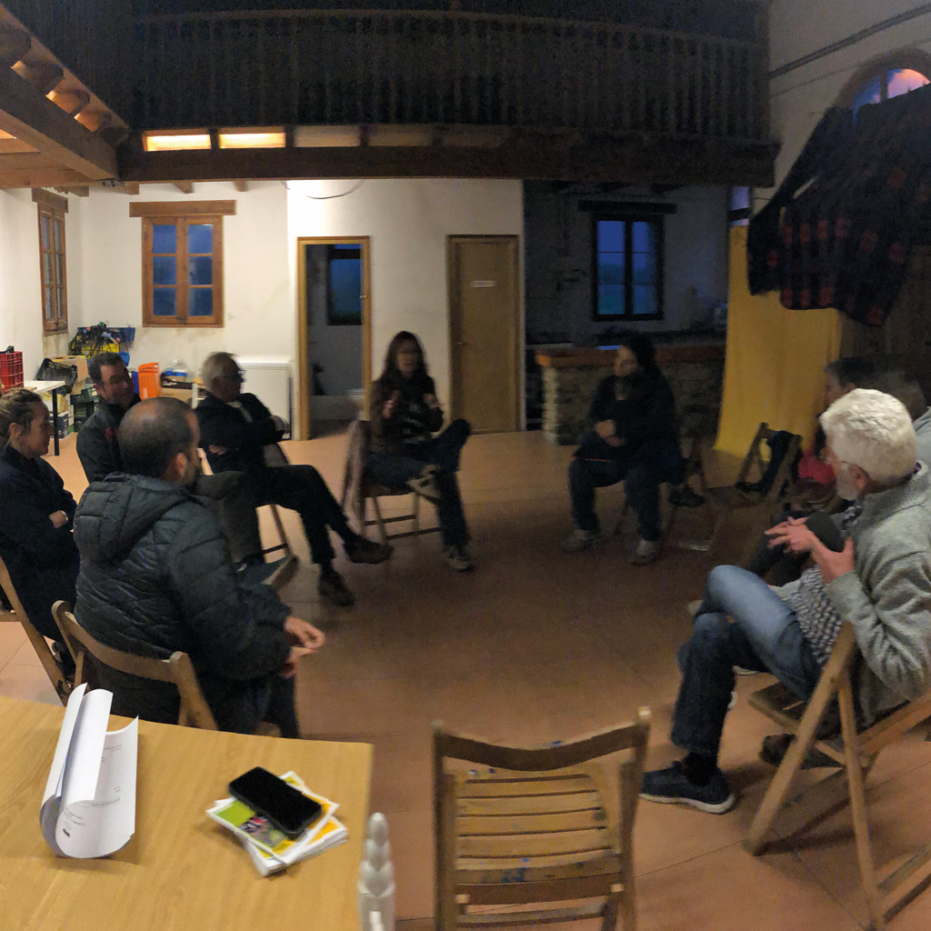 Sumem_Sort's tweet photo. Dimarts 23 de maig, presentant el Programa de Sumem i conversant amb els veïns i veïnes de Pujalt. https://t.co/LiG08PtAO2