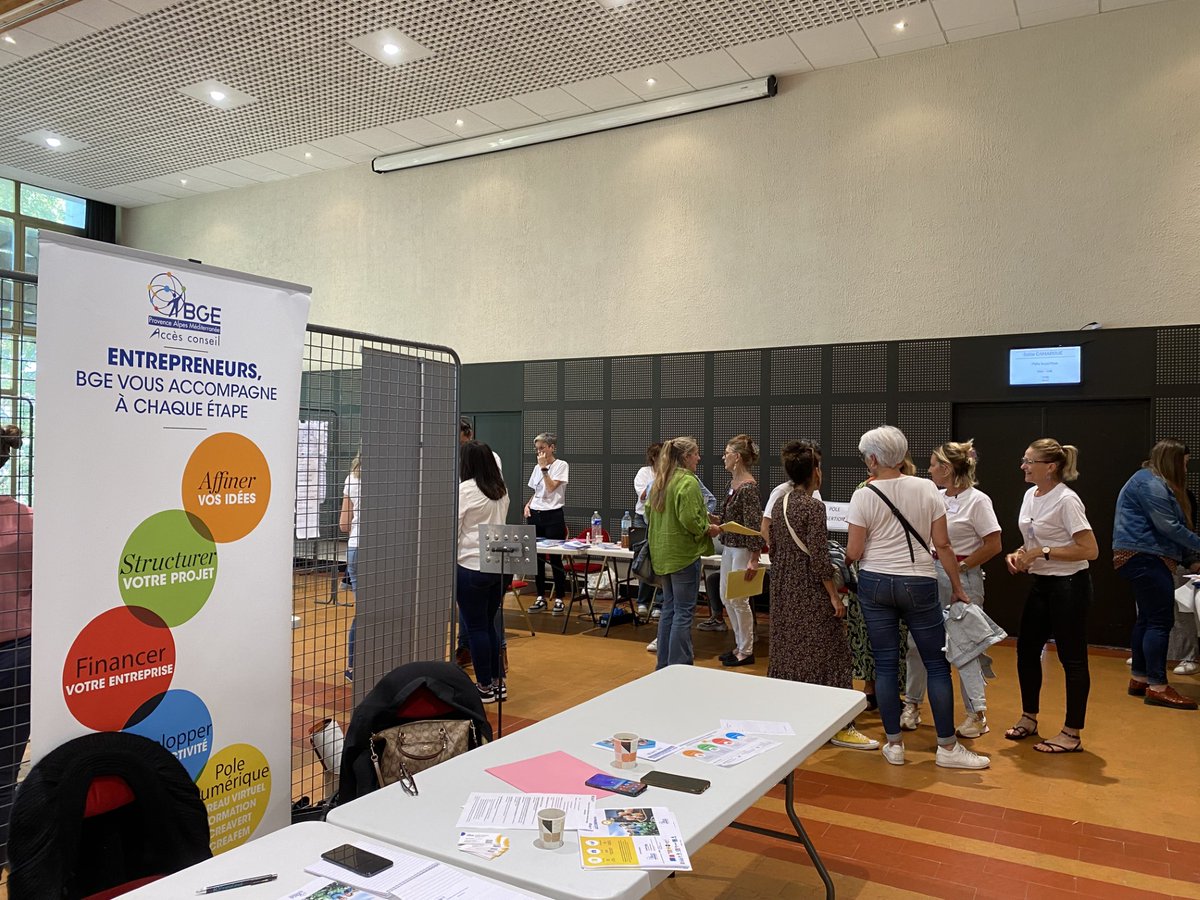 🚀Retour en images sur le Forum de l'offre d'insertion du territoire d'Arles organisé hier par le <a href="/departement13/">Département des Bouches-du-Rhône</a>.
 
🤝L'équipe de BGE était présente pour renseigner les participants sur la création ou la reprise d'entreprise !

En savoir +👉contact@acces-conseil.org