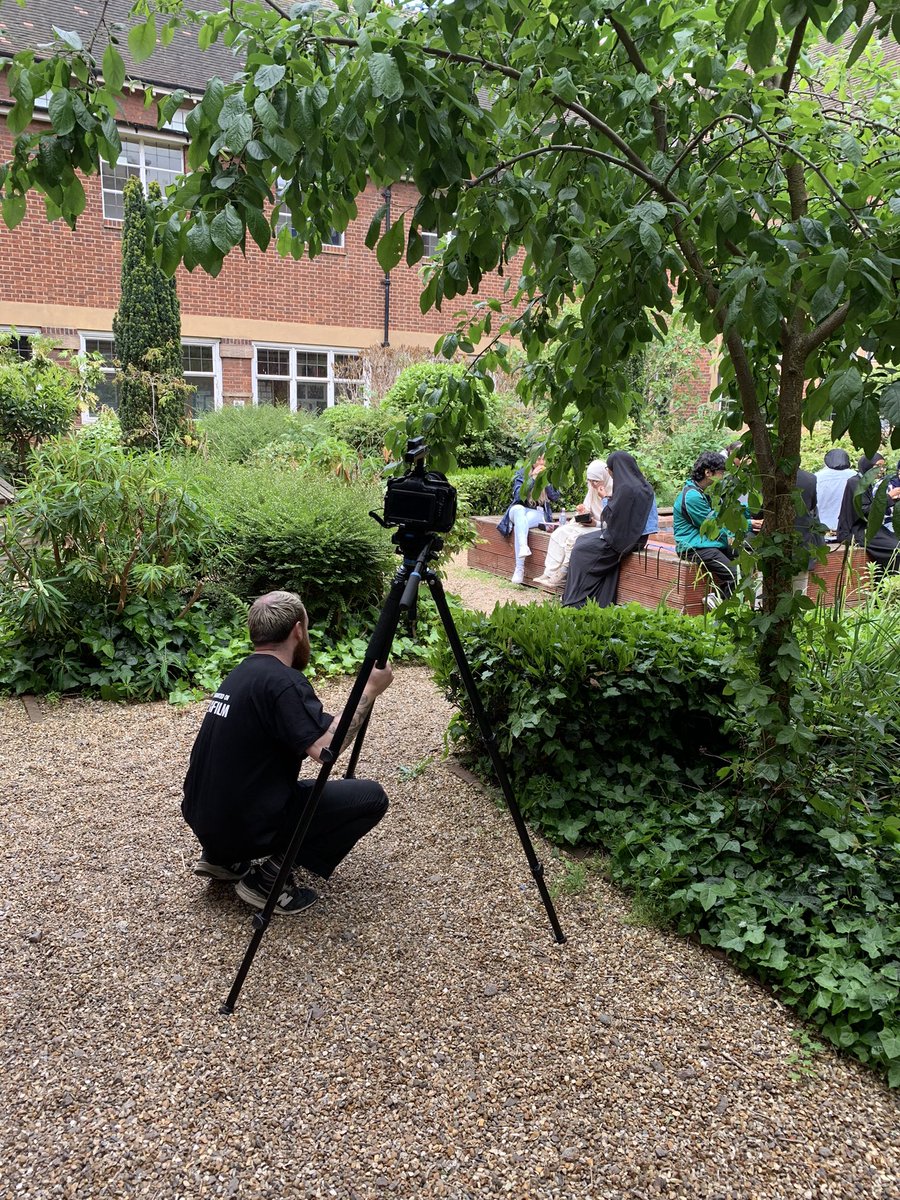 MonouXcollege's tweet photo. Coming soon…

#monoux #joinmonoux2023 #alevels #btec #school #gcse #college #sixthform #filiming #promo #walthamforest https://t.co/FrgQIO2yvW
