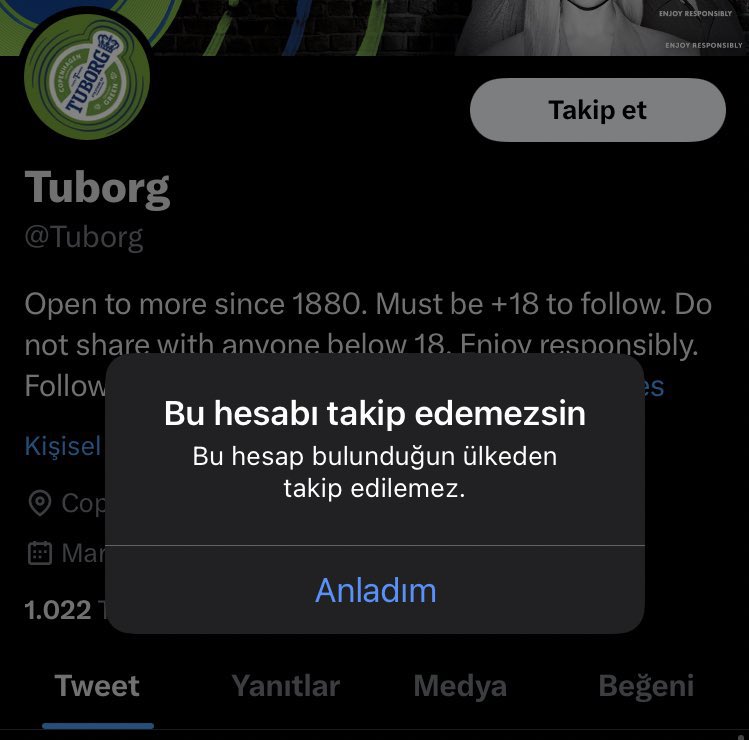 absurtolaylar's tweet photo. Global alkollü içecek markalarını takip etmek istediğinizde,

"bu hesap Türkiye içinden takip edilemez." 

uyarısı geliyor. https://t.co/o6KyRigq85