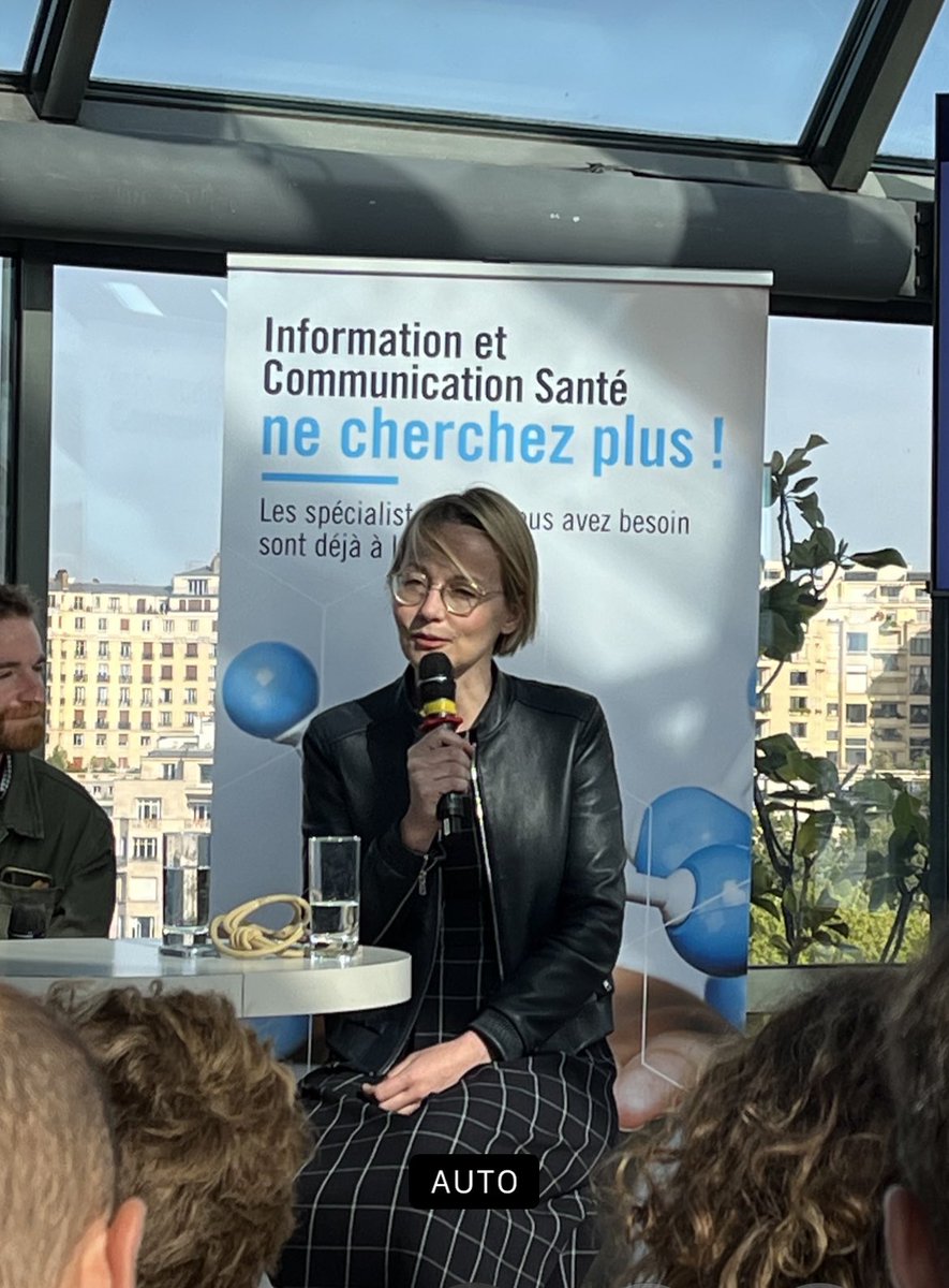 health20Paris's tweet photo. #openfnim #lafnim Idées force : La digitalisation se prête au « test and learn », à la diversification des moyens, à un nouvel échange adapté aux professions médicales ainsi qu’aux #patients #formation. Merci Xavier Bourge, Thibault Lagorce, Elodie Charmat #pharma #Digital https://t.co/janHVYlPNO