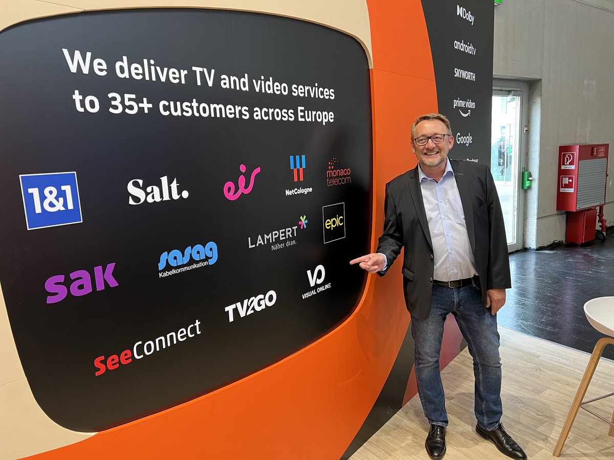 visualonline's tweet photo. Grüße von der #ANGACOM in Köln! Unser Team ist derzeit für euch auf Europas führender Kongressmesse für Breitband & Medien.
#VisualOnline #ANGACOM #iptv #fiber https://t.co/N0NhITNcw2