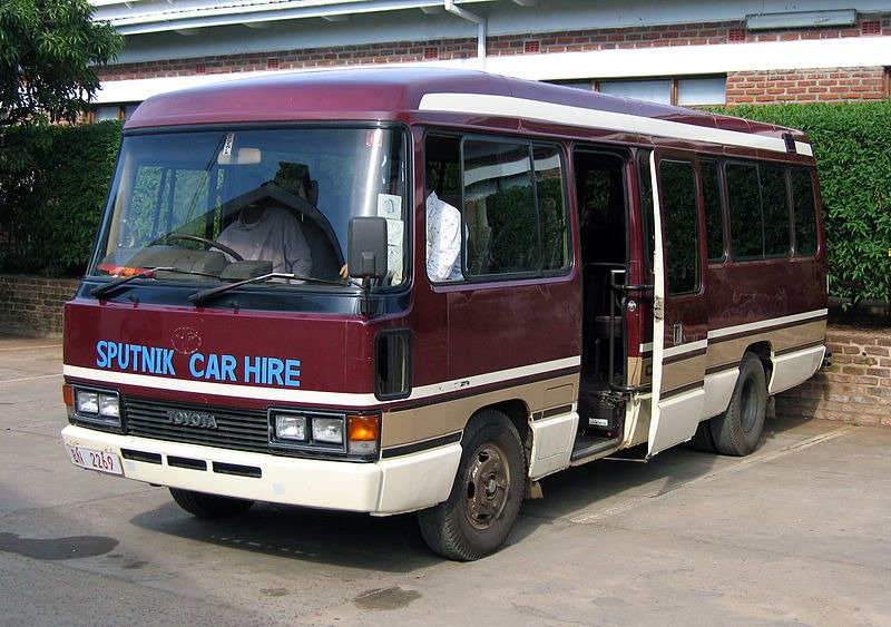 JipeTrains's tweet photo. B30 #ToyotaCoaster rental bus in Lilongwe, Malawi https://t.co/2RlrVWpwRK