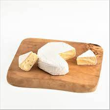 TheCheeseCo2891's tweet photo. Grab your camembert cheese while the offer is still live. Who doesn't love a sale of 3 for the price of 1! https://t.co/jOdJ3QqkQt