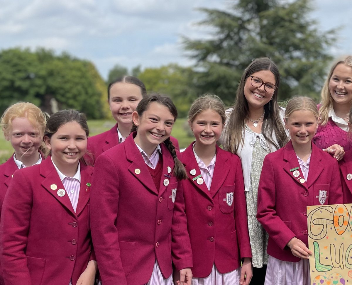 IHS 6th Form tweet media