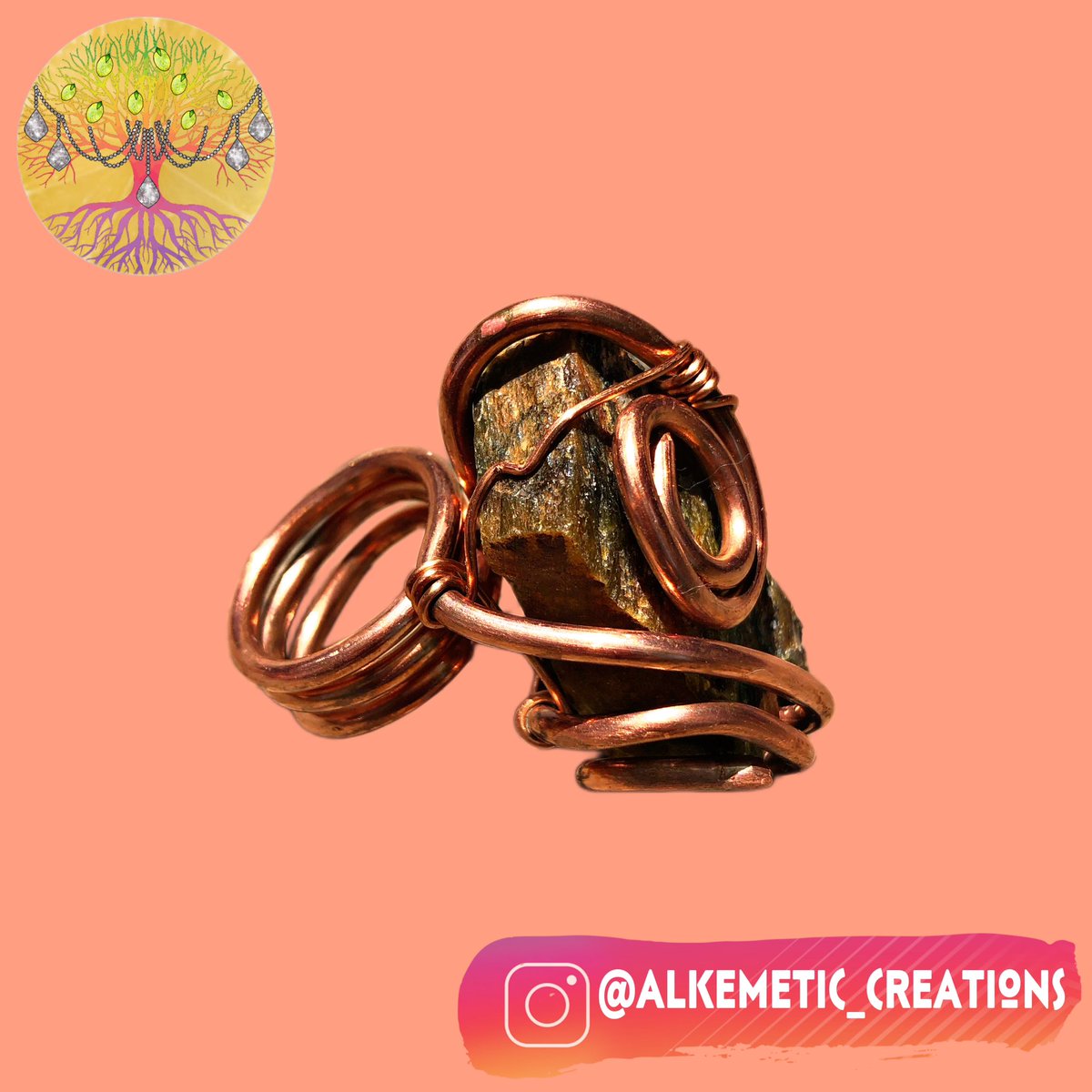 angie_chacha's tweet photo. Raw Tiger’s Eye Chunky Statement Ring. DM me to purchase.
#tigerseye #courage #crystalhealingjewelry #rawstone #goodluck #anxietydisorder #throat #spinalalignment #healing #spirituality #metaphysical #alkemeticcreations https://t.co/0QOiQzb50u
