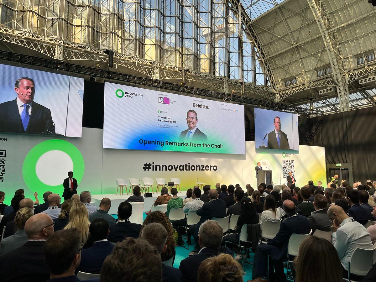 🏁The opening remarks from the chair, mean that the 2 day climate tech congress is officially underway.

🗣️Liam Fox highlights how people, technology and collaboration can help solve the climate crisis.

📍Catalyst Forum (<a href="/_InnovationZero/">Innovation Zero</a>)

#LowCarbonMaterials at #InnovationZero