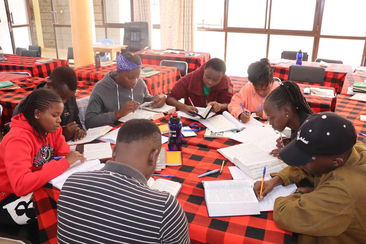 iServe_Africa's tweet photo. ''I really appreciate God for giving me the chance to participate in the TransformD Programme. There are a handful of the lessons I took away from the training. From Genesis to Revelation Christ is at the heart of everything, and that the Bible is all about Him-His redeeming work https://t.co/kKbMLNEtZj
