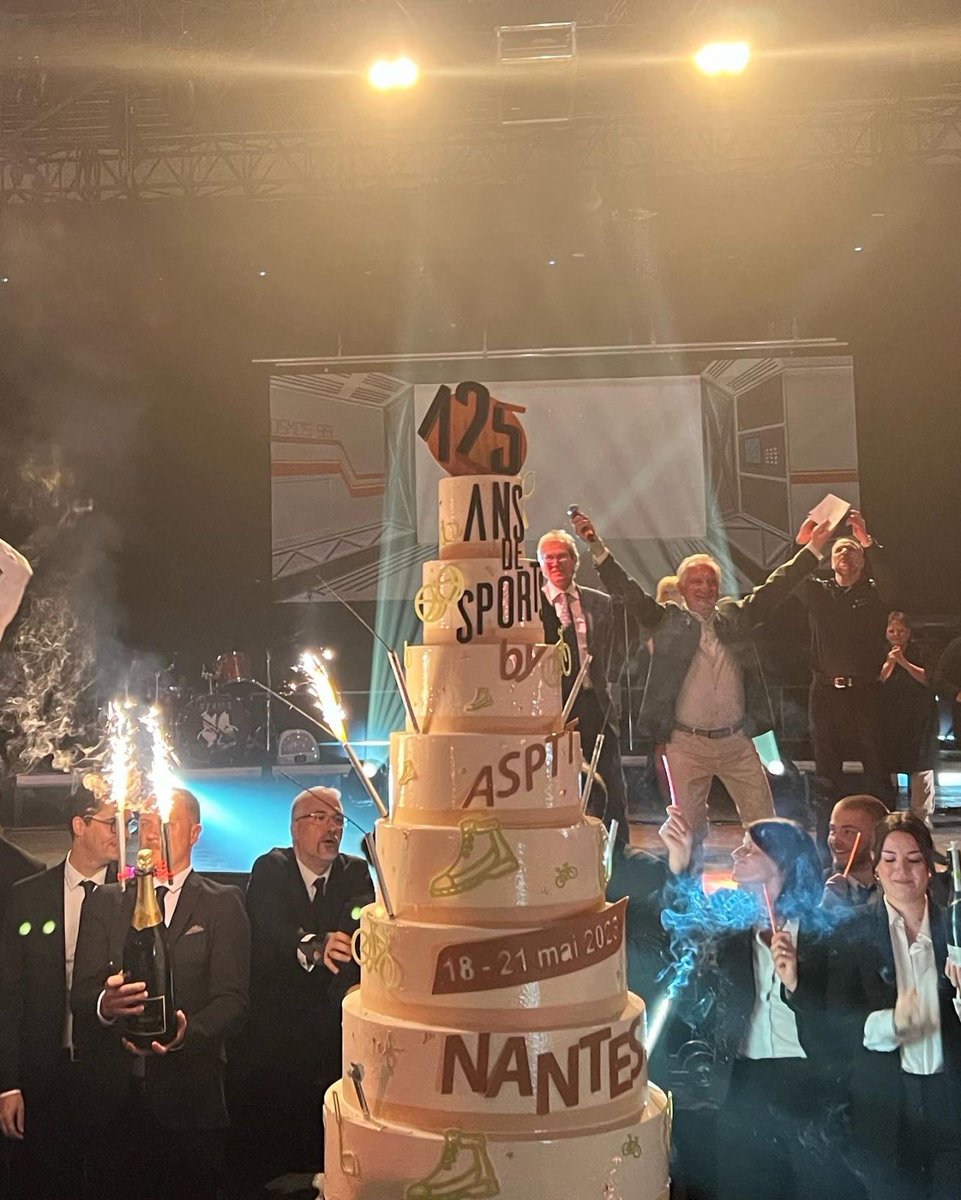 Exponantes Le Parc tweet media