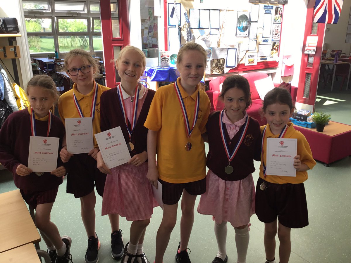 CTKLiverpoolPE's tweet photo. Our two teams getting their medals from a couple of weeks ago. @CTKliverpool @CTKLiverpoolY5 @CTKLiverpoolY6 #ctkpe https://t.co/diAii7Jx6e