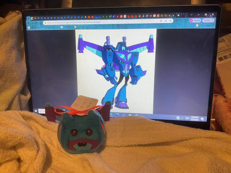 Transfan2's tweet photo. @marcelomatere @BotCon
Here Is My Puggle TFA Motormaster G2 Made By My Special Lady Cally (@callykarishokka) With Its Counterpart On This Weds.05/24/2023 Day! #TheMotorMaster #TFAMotormaster #PGLTFAMMG2 #G2Motormaster #Transformers #Motormaster #TransformersAnimated #Animated📺 https://t.co/AUiH8LblTB