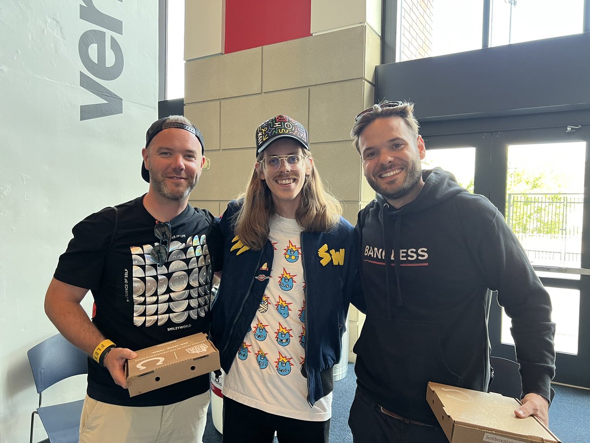 Was great meeting the <a href="/coolcats/">Cool Cats</a> team at #coolcatsveecon2023