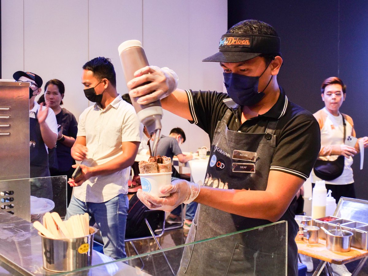 It was a goOD #InternationalMuseumDay at #AyalaMuseum ✨ Sharing a day of art, history, and food with goOD people 🧡 Have us on your next events! Send us a message or email us at info@caravanfgi.ph 💌  

#Overdoughsph #Elaitph #eventsph #dessert