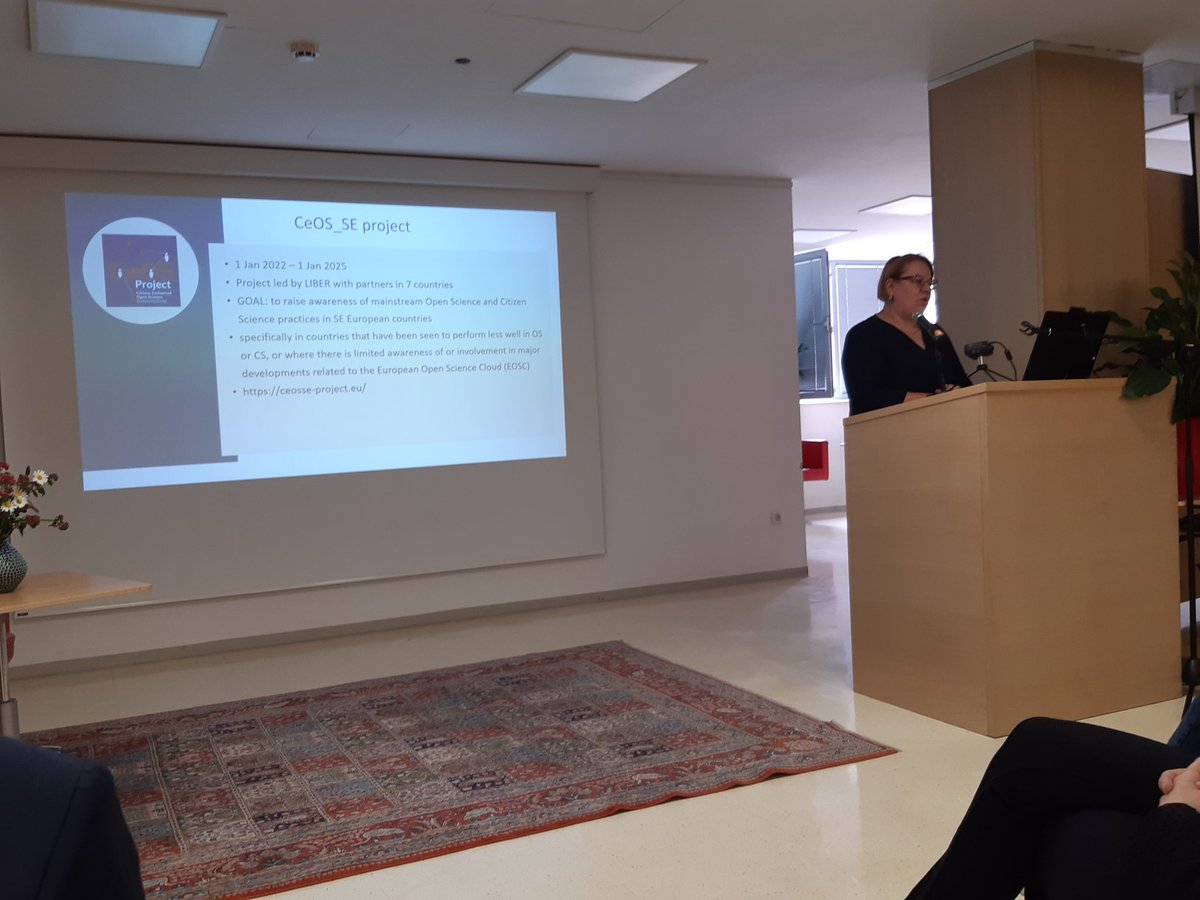 DoloresMumelas's tweet photo. Today, @AlisaMartek and I presented the theory of #CitizenScience in libraries and the #CeOS_SE project at the "Knjižnica srce mesta: občanska znanost" conference. #MestnaKnjiznicaLjubljana https://t.co/zWF3nWrmTx