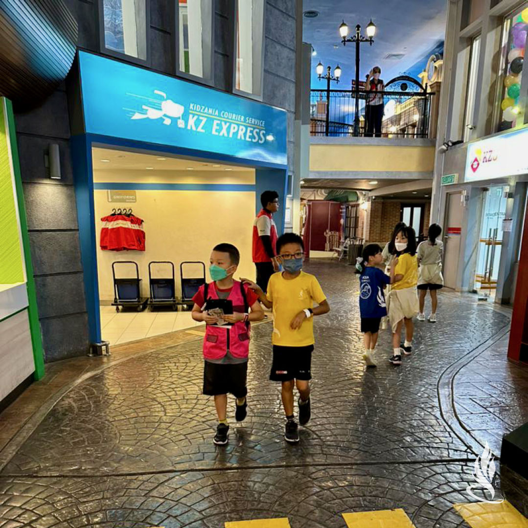 IGBintschool's tweet photo. ๐โจ The #Grade2s embarked on a memorable trip to #KidZania where their #Learning was enriched along the way.
Through engaging in various activities across different occupations and sectors, the kids not only gained #SelfKnowledge but also built their #SelfConfidence.
โค๏ธ๐ช๐ https://t.co/TOpiVQ3CId